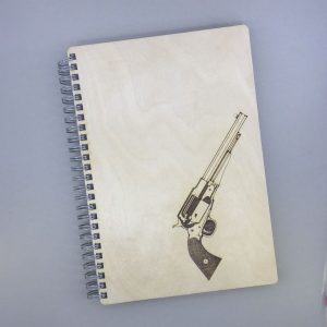 Dřevěný zápisník A5 - Revolver